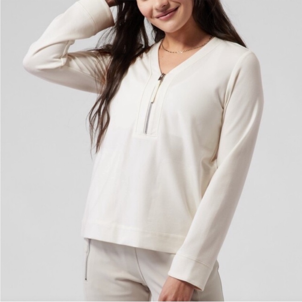 Athleta Eastbound Half Zip Sweatshirt  Size Large